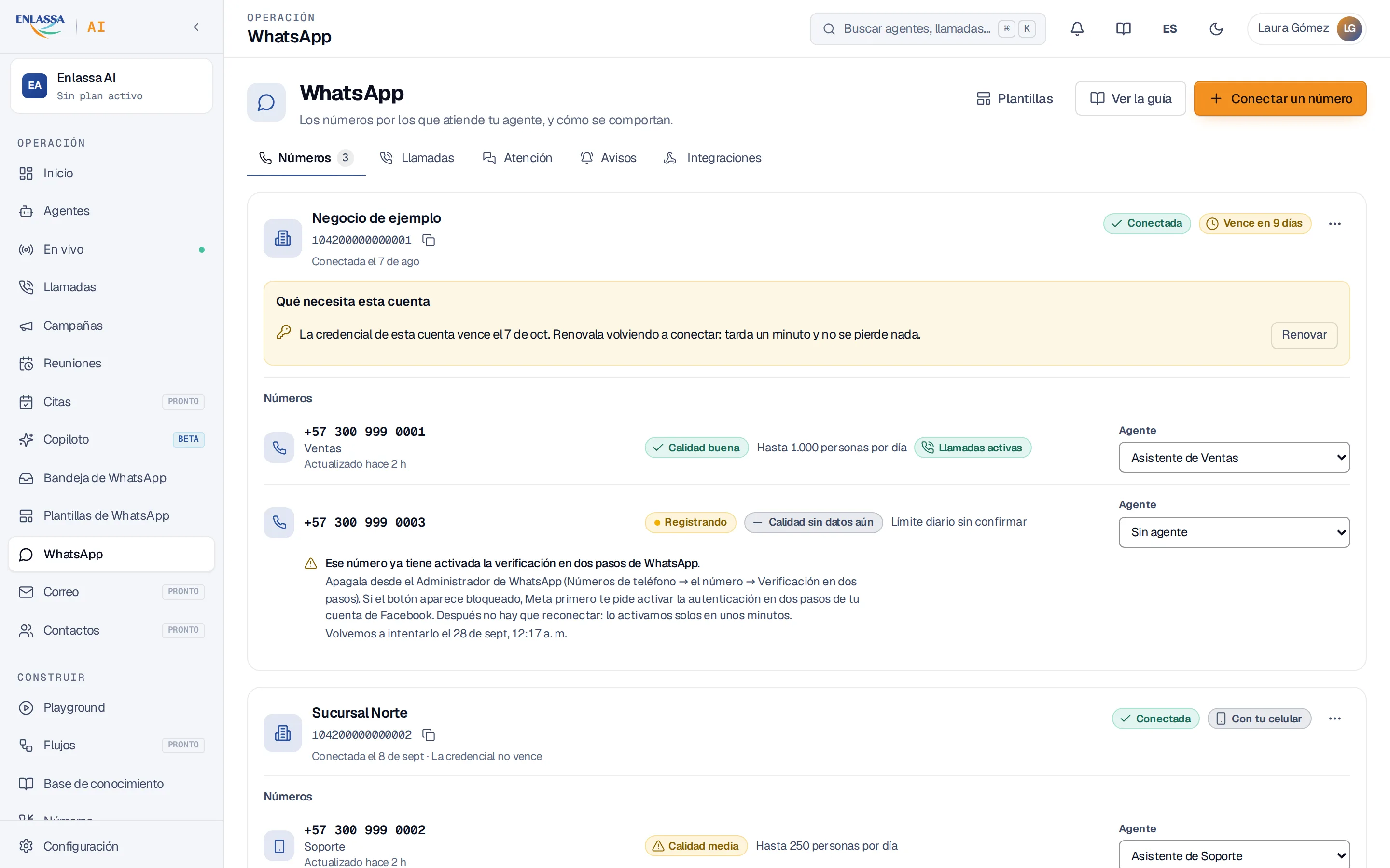 Pantalla de WhatsApp en la pestaña Números, con dos cuentas y sus números